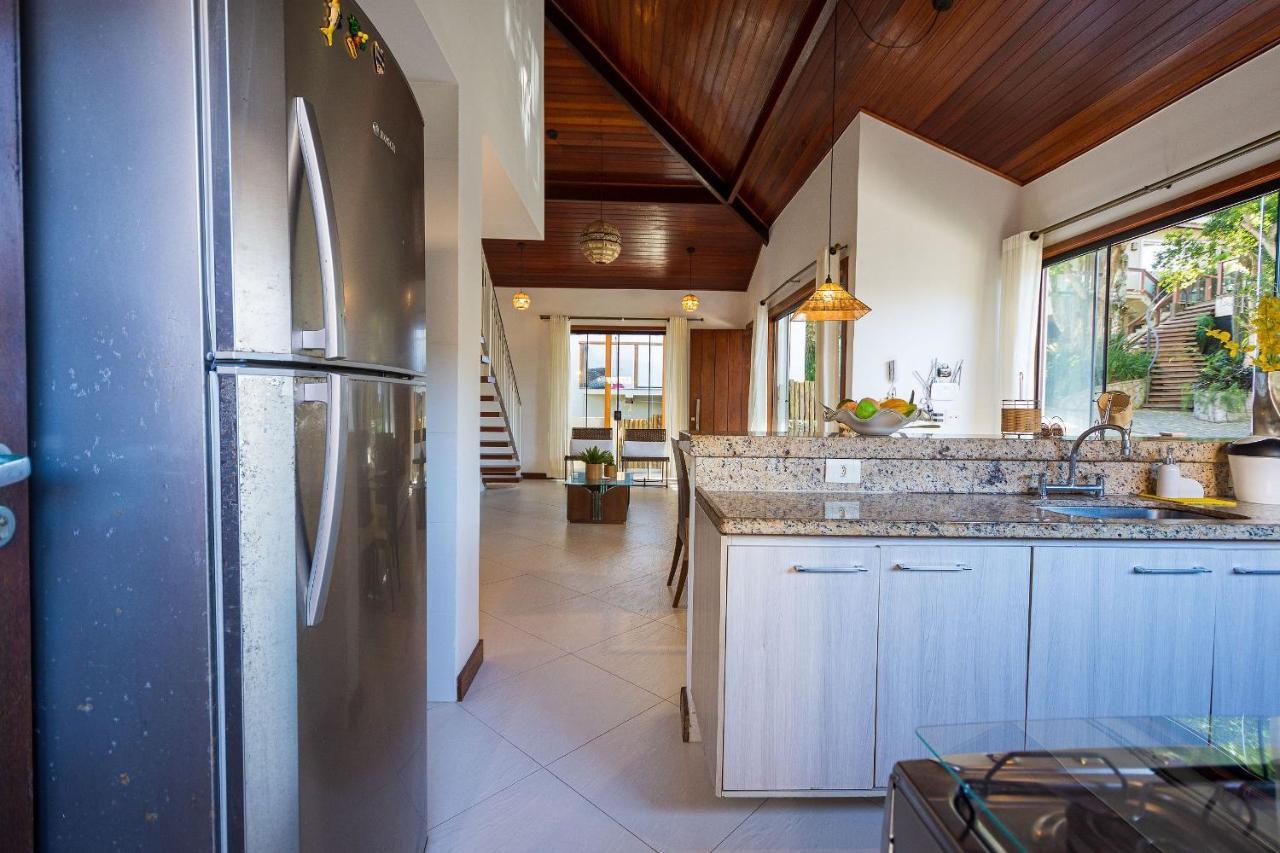 Casa Espetacular Entre Geriba E Ferradurinha - Wifi 200Mb - Piscina Do Codominio - 700 M Da Praia - Garagem - 4 Suites - Area Gourmet Privativa - Cozinha Equipada - Area Kids - Portaria 24H - Ar Condicionado Búzios Buitenkant foto