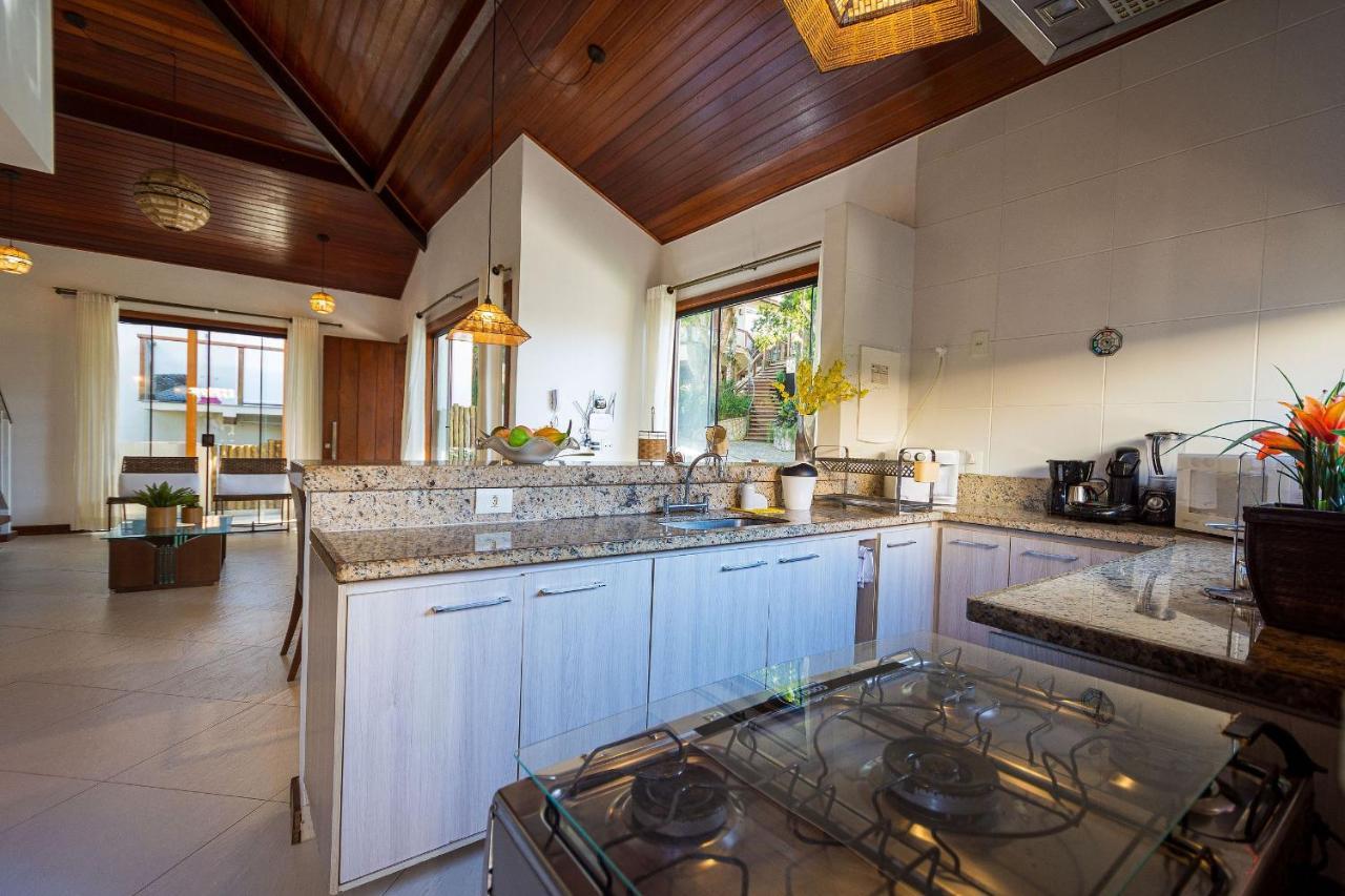 Casa Espetacular Entre Geriba E Ferradurinha - Wifi 200Mb - Piscina Do Codominio - 700 M Da Praia - Garagem - 4 Suites - Area Gourmet Privativa - Cozinha Equipada - Area Kids - Portaria 24H - Ar Condicionado Búzios Buitenkant foto